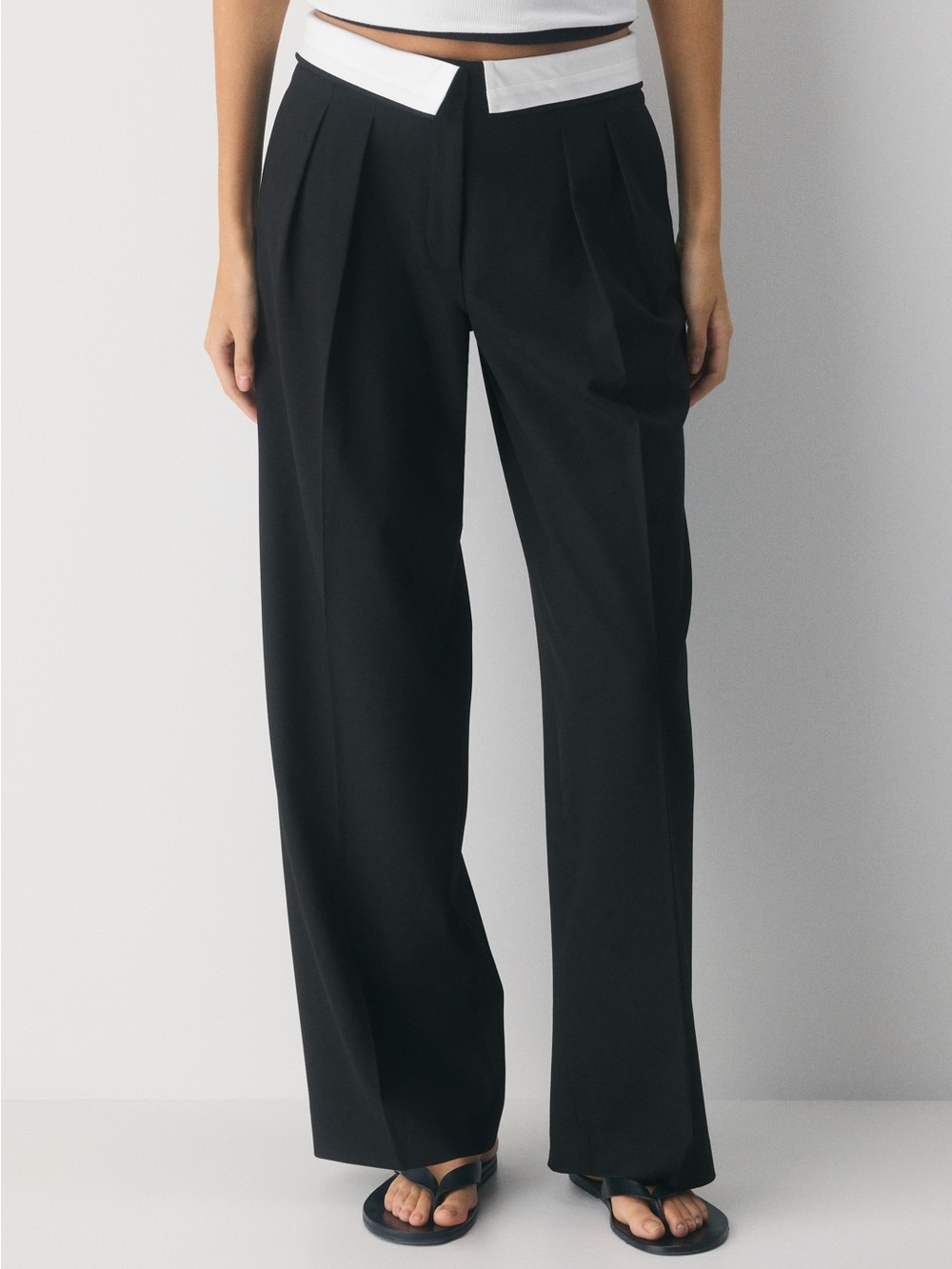 Babaton bureau pant, black size 0